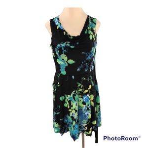 FIT AND FLARE BLACK AND GREEN FLORAL MINI